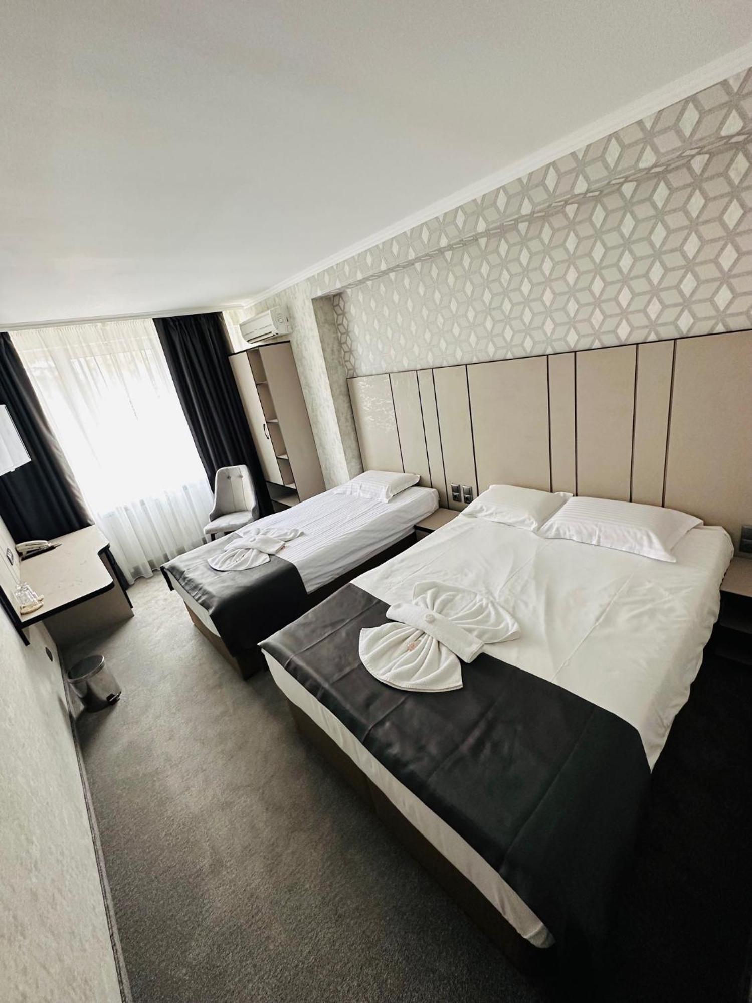 Hotel Cosmos Ruse Exterior foto